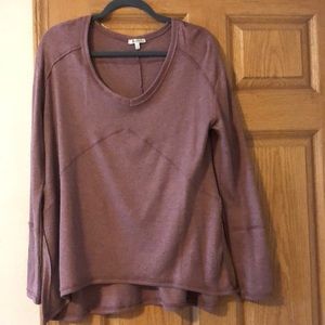 Maroon thermal top